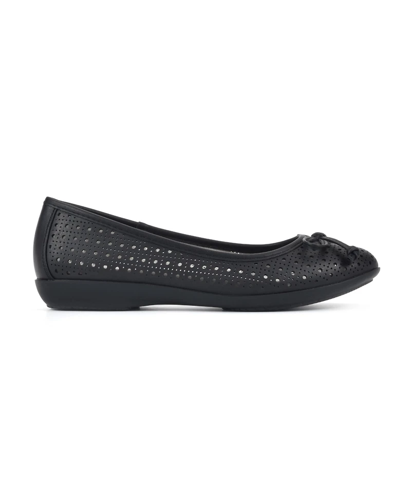 Cliffs by White Mountain Women's Cheryl Ballet Flats