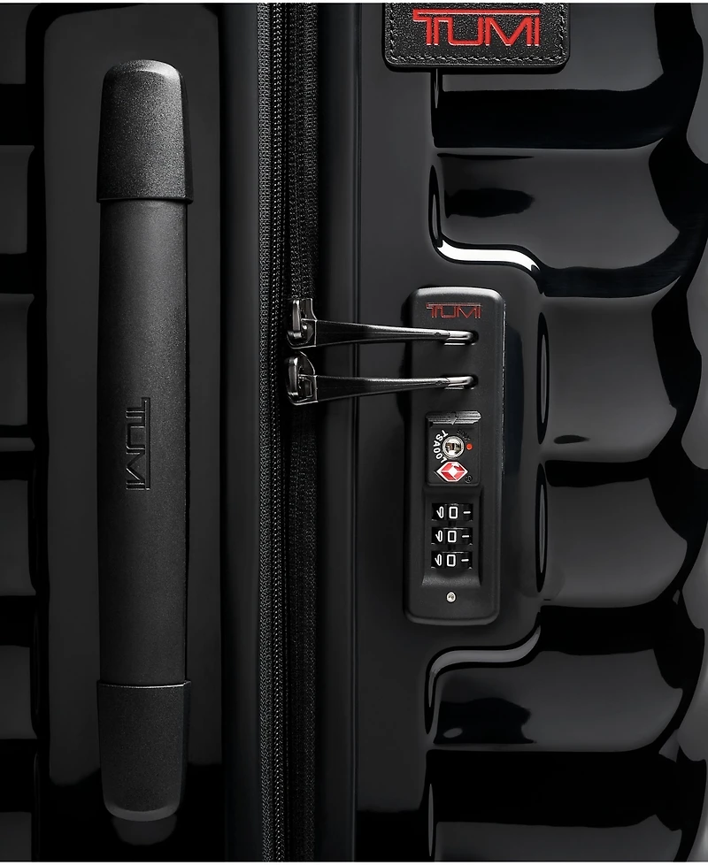 Tumi 19 Degree Extended Trip Expandable 4 Wheel Packing Case