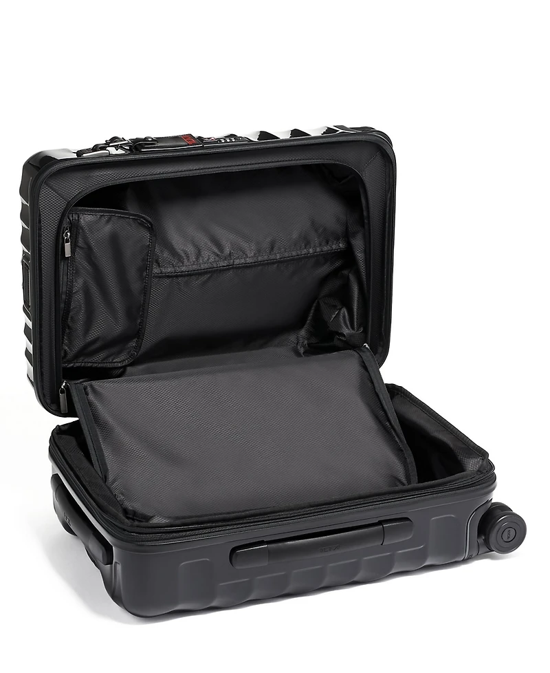 Tumi 19 Degree International Expandable 4 Wheel Carry On