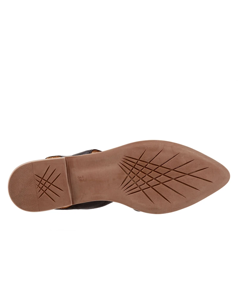 Bueno Bianca Flat