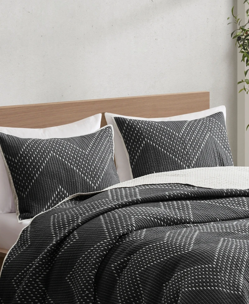 Ink+Ivy Pomona Boho Chevron 3-Pc. Quilt Set, King/California King
