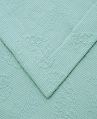Superior 100% Cotton Paisley Matelasse All-Season -Piece Coverlet Set