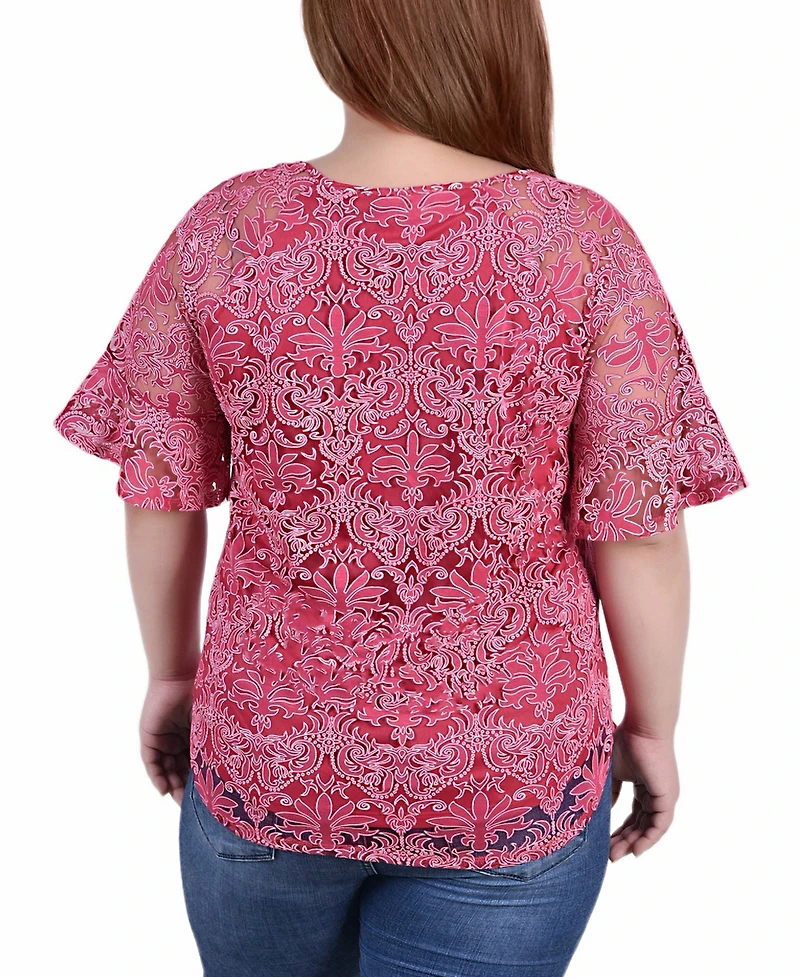 Plus Size Short Bell Sleeve Lace Blouse