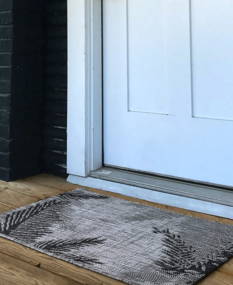 Lr Home Nassau NASS810A 1'10" x 3' Outdoor Area Rug