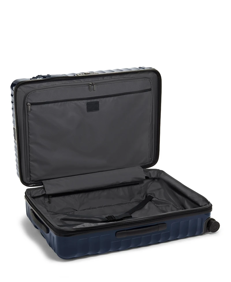 Tumi 19 Degree Extended Trip Expandable 4 Wheel Packing Case