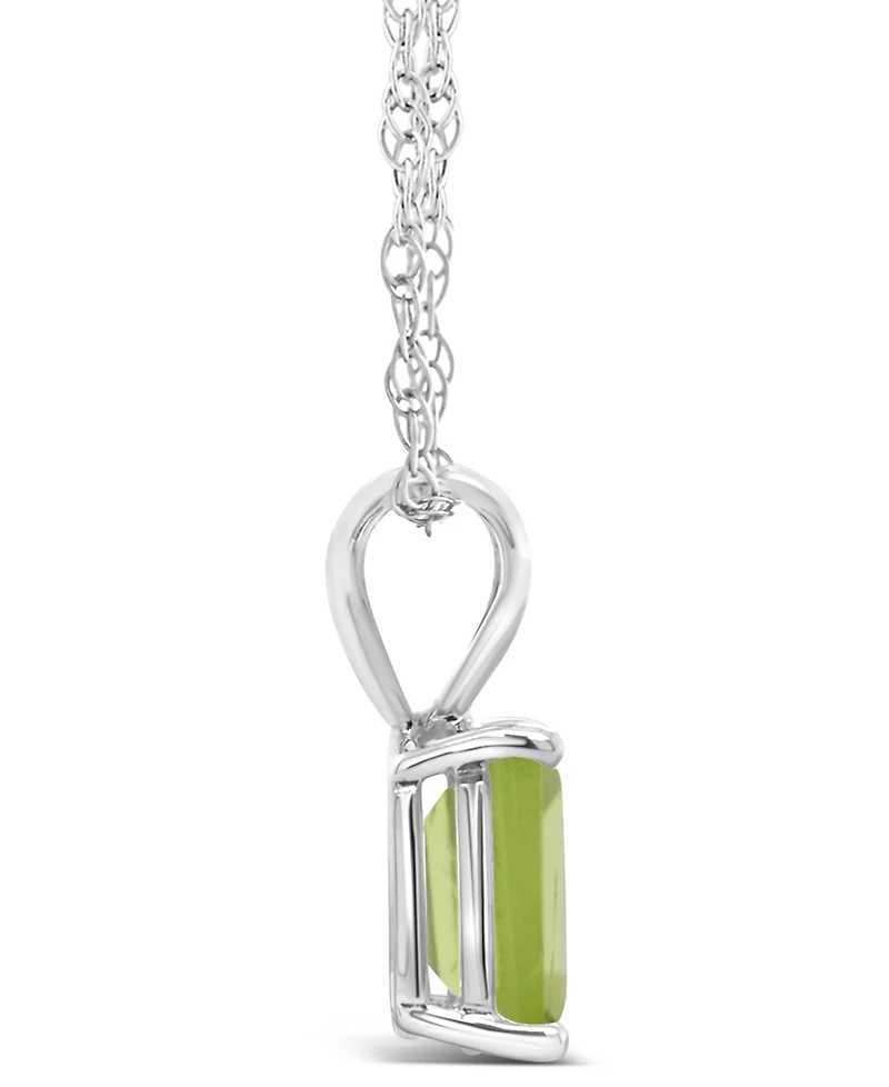 Peridot (1-3/4 ct.t.w) Pendant Necklace in 14K White Gold