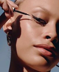 Well People Fresh Lines Liquid Eyeliner