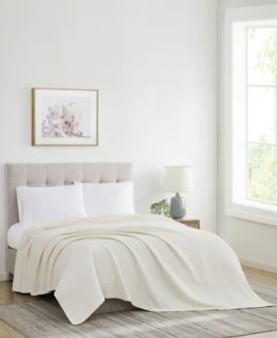 Cannon Heritage Waffle Knit Blankets