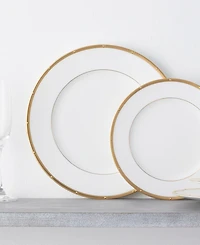 Noritake Rochelle Gold Set of 4 Dinner Plates, Service For 4