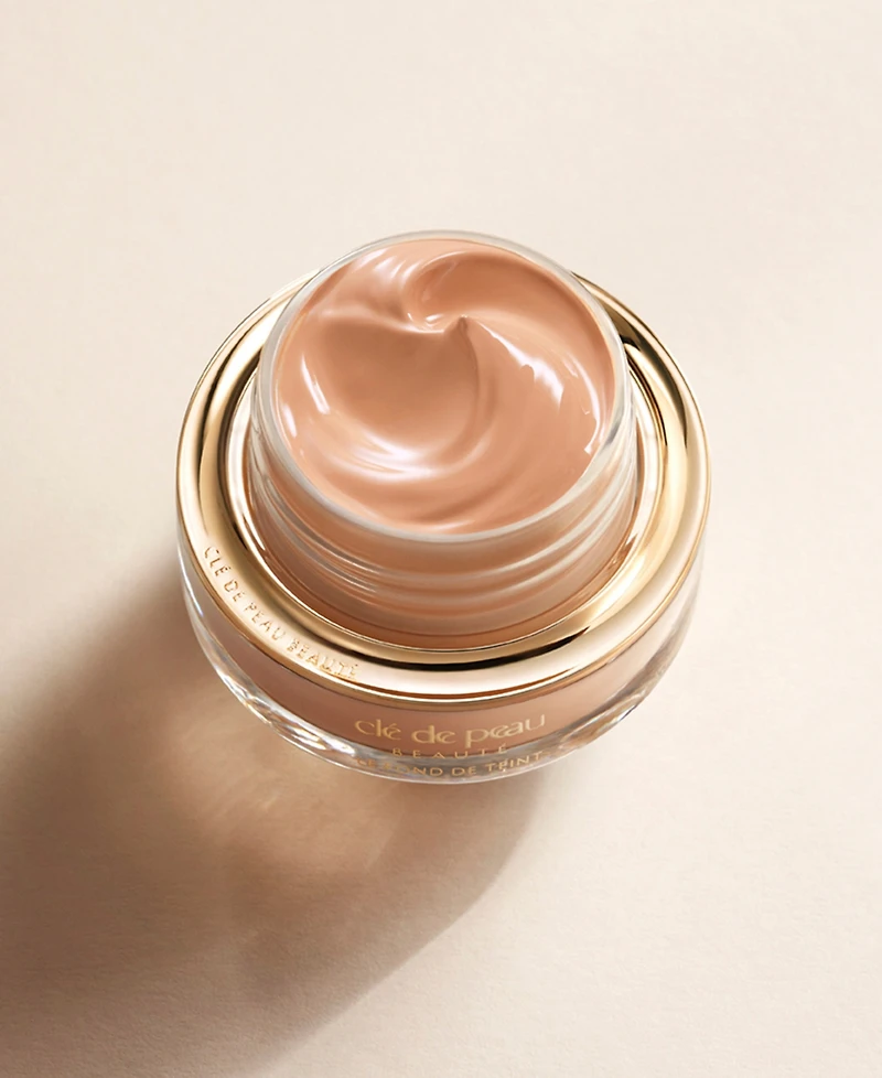 Cle de Peau Beaute The Foundation Spf 22