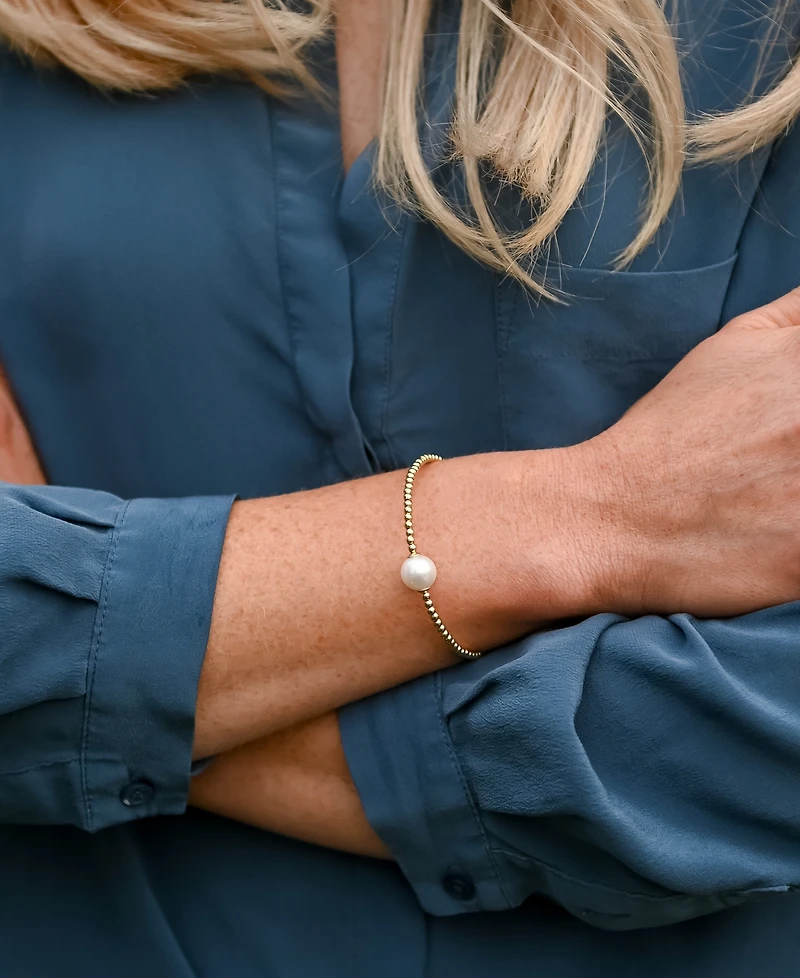 Cultured Freshwater Pearl (9-1/2mm) & Polished Bead Solitaire Coil Bracelet in 18k Gold-Plated Sterling Silver