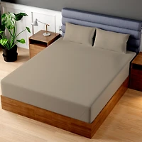 Luxurious Hotel Quality Fitted Sheet – 100% Cotton Ultra Soft and Skin Friendly– Easy Care & Snug Fit- Taupe