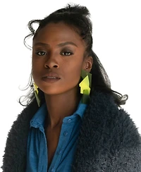 Swanky Designs Luvvy Drop Earrings