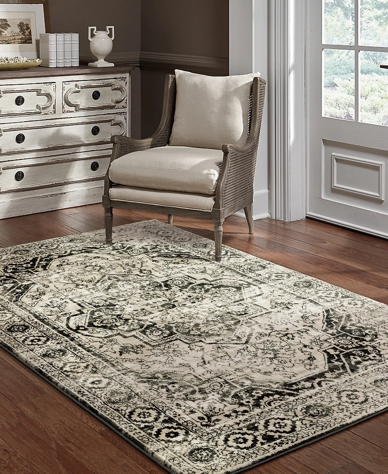 Oriental Weavers Georgia 1'10" x 7'6" Runner Area Rug