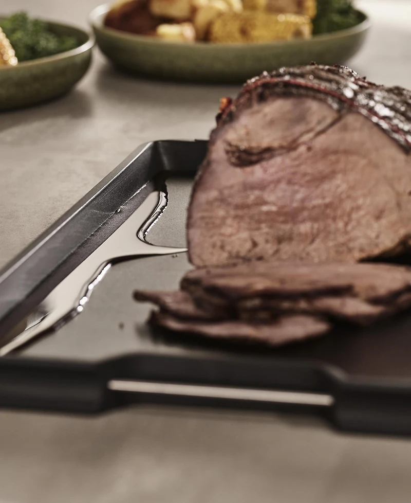 Joseph Joseph Cut and Carve Plus Multi-Function Chopping Board