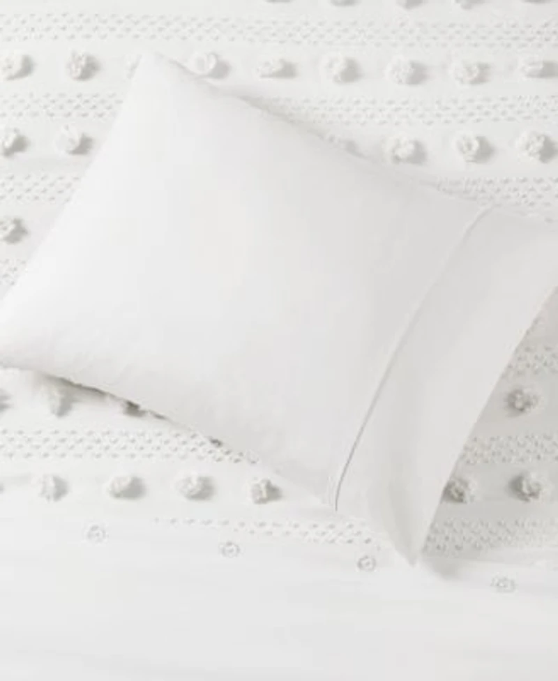Intelligent Design Lucy Clip Jacquard Duvet Cover Set
