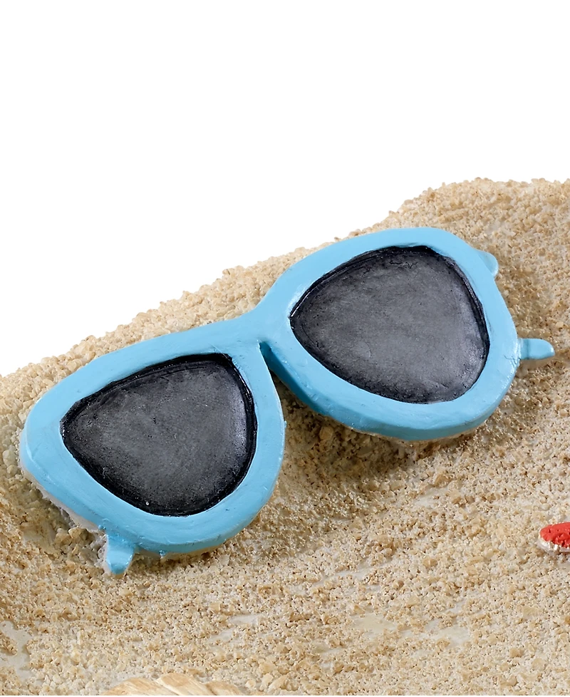 Avanti Beach Mode Flip-Flop Motif Resin Soap Dish