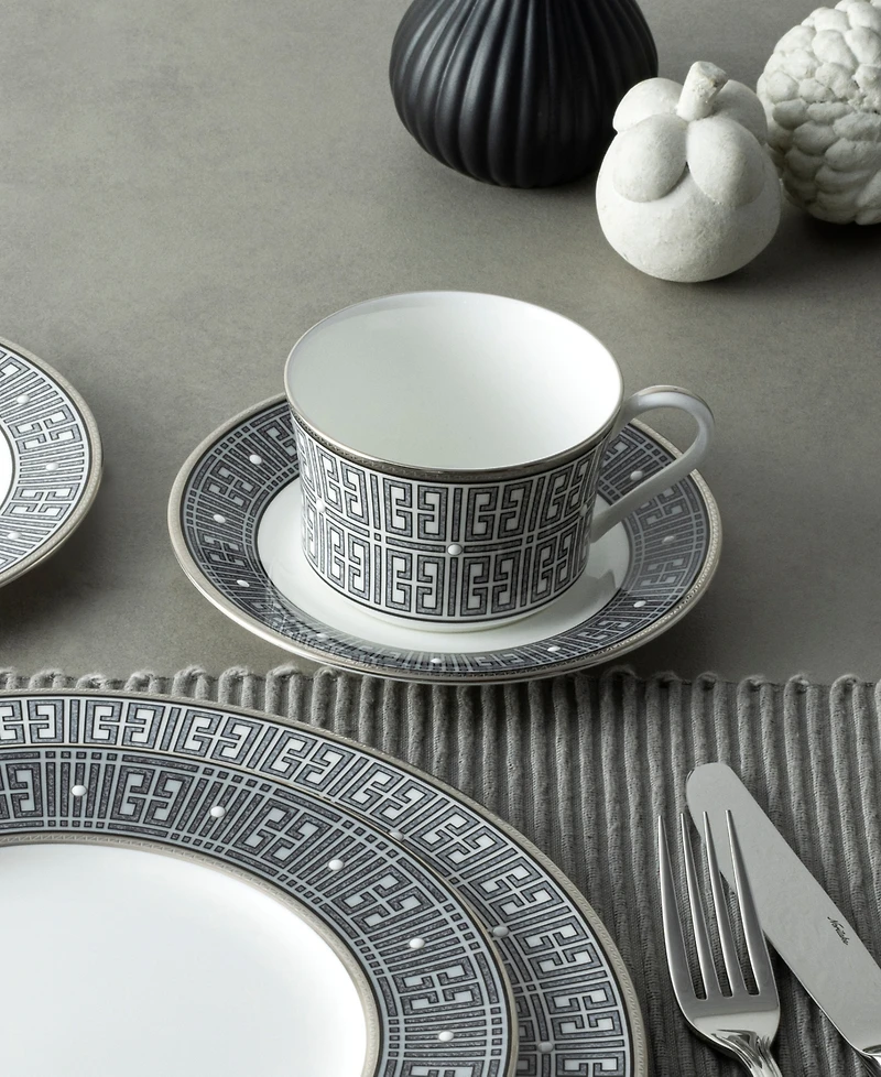 Noritake Infinity Graphite 5 Piece Place Setting