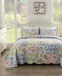 Greenland Home Fashions Emma Traditional Floral Print 3 Piece Quilt Set