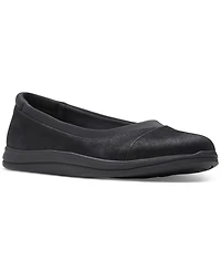 Clarks Women's Breeze Ayla Round-Toe Slip-On Flats