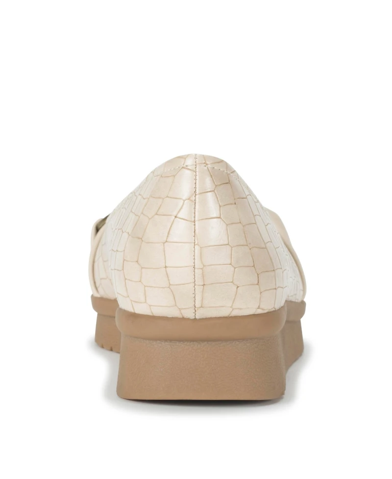 Baretraps Women's Aurora Ballet Flats