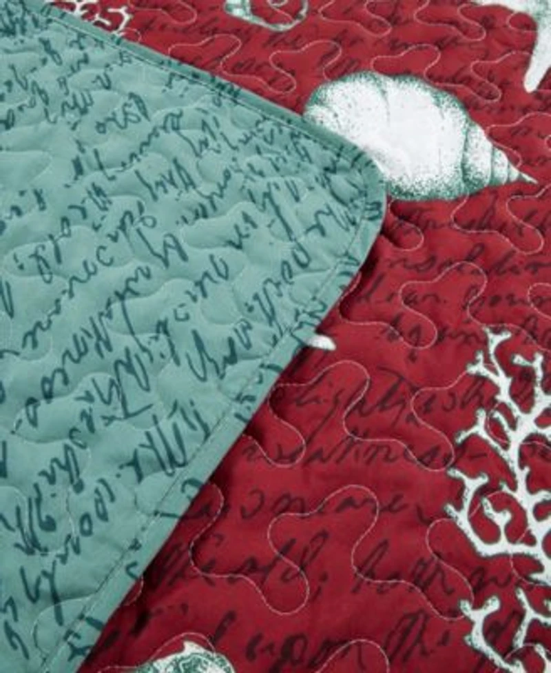 Videri Home Festive Seahorse Reversible 3 Piece Quilt Sets
