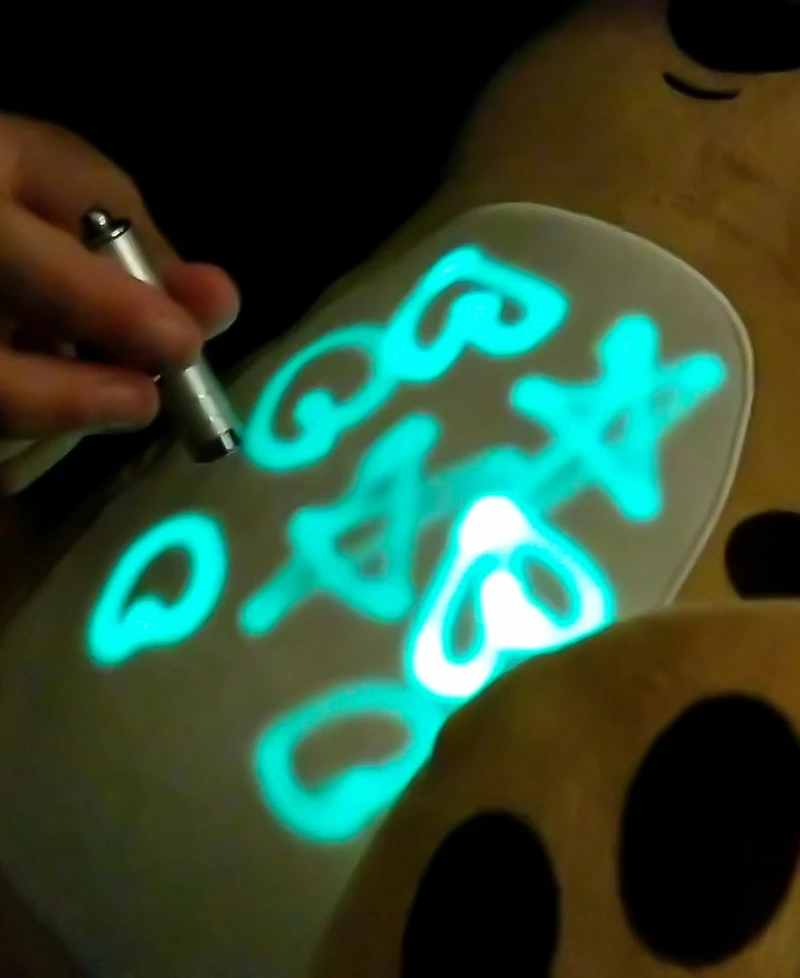 Flipo AniMates Doodle Glow-in-the-Dark Plush Bear