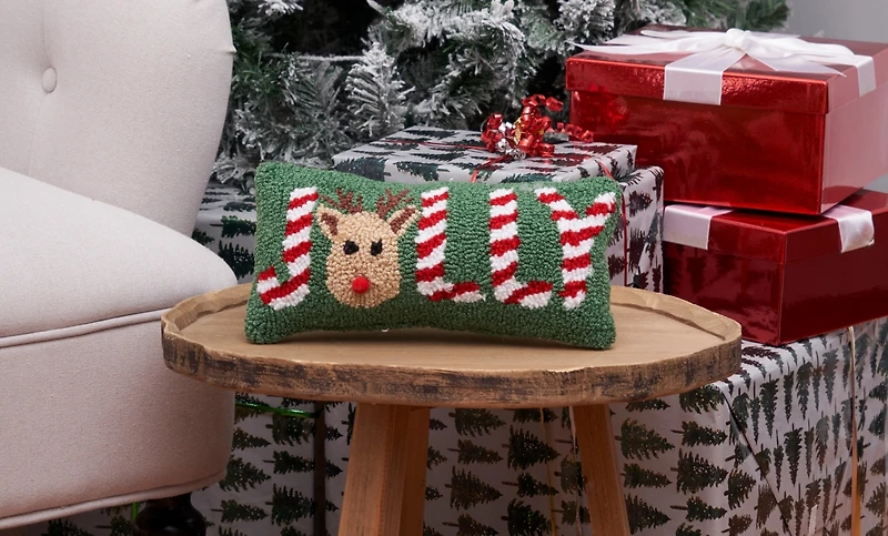 Jolly Deer Hooked Throw Pillow