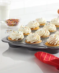 Farberware 12" Cup Nonstick Muffin Pan