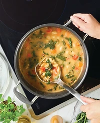 Circulon A1 Series with ScratchDefense Technology Aluminum 8-Quart Nonstick Induction Stockpot with Lid