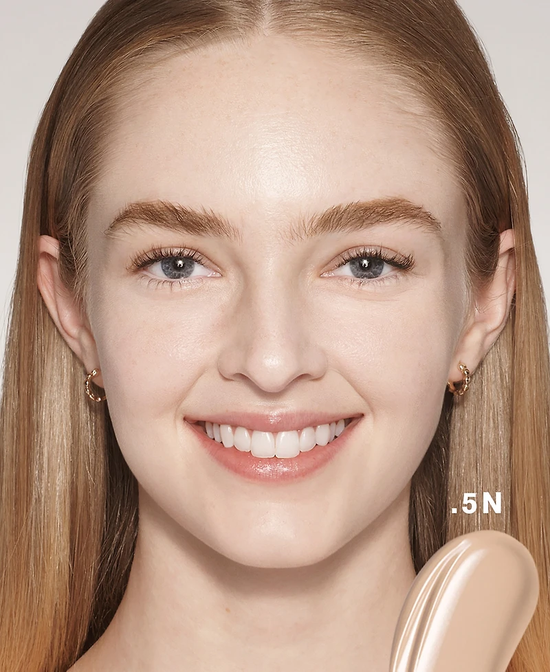 Futurist Soft Touch Brightening Skincealer Concealer with Vitamin C