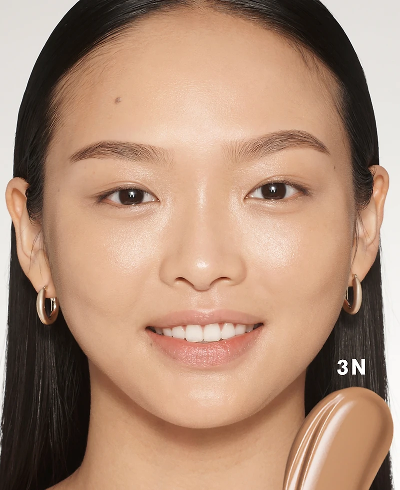 Futurist Soft Touch Brightening Skincealer Concealer with Vitamin C