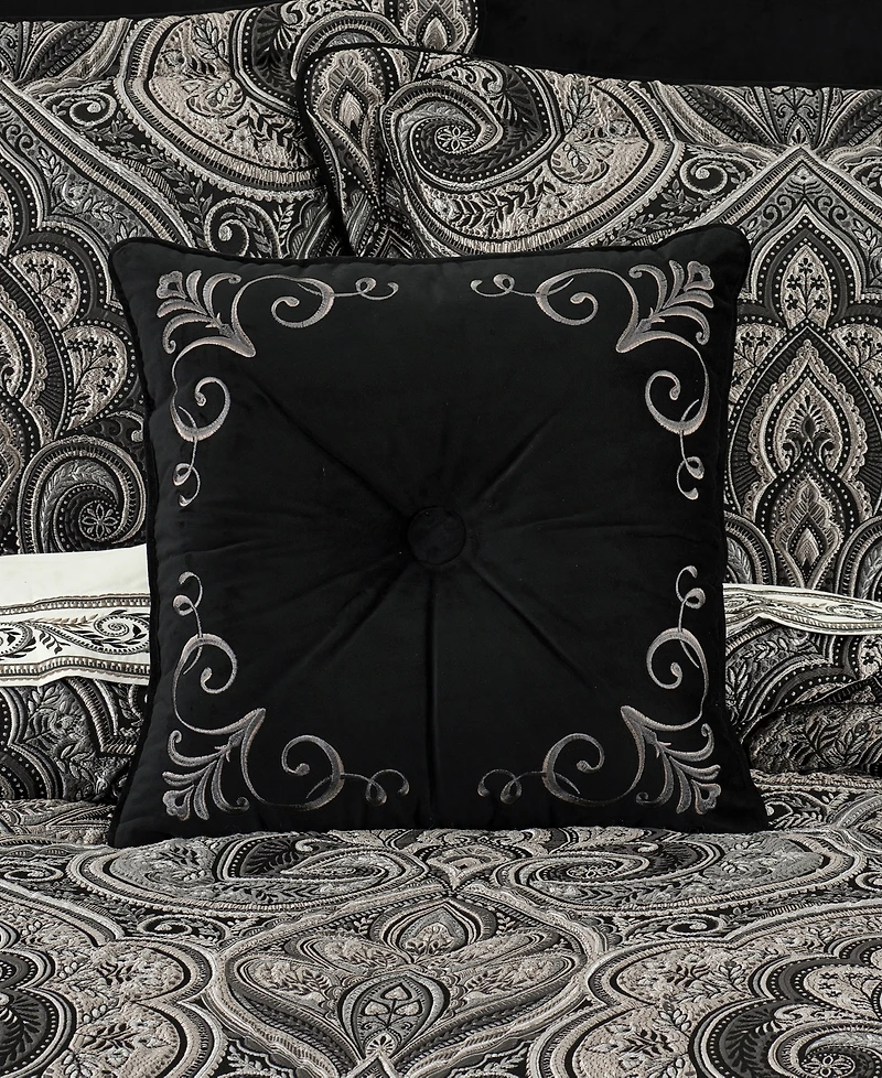 Five Queens Court Davinci Square Decorative Pillow, 18" x 18"