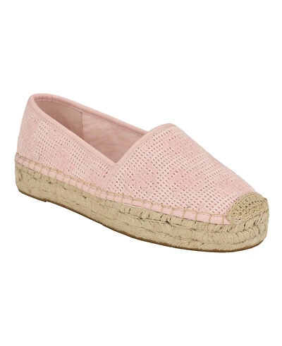 Guess Women's Joelyn Closed Toe Jute Casual Espadrille Flats