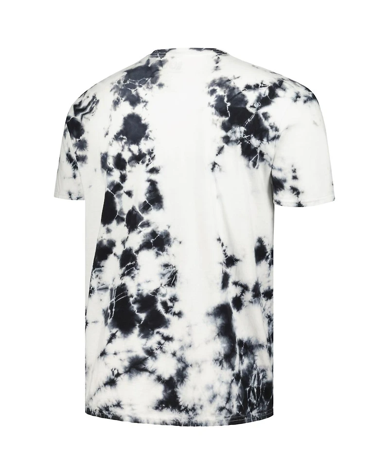 Men's White Distressed Ac/Dc Logo Washed Graphic T-shirt