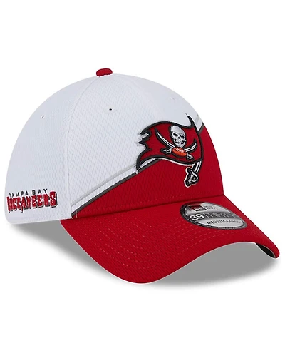Men's New Era White, Red Tampa Bay Buccaneers 2023 Sideline 39THIRTY Flex Hat