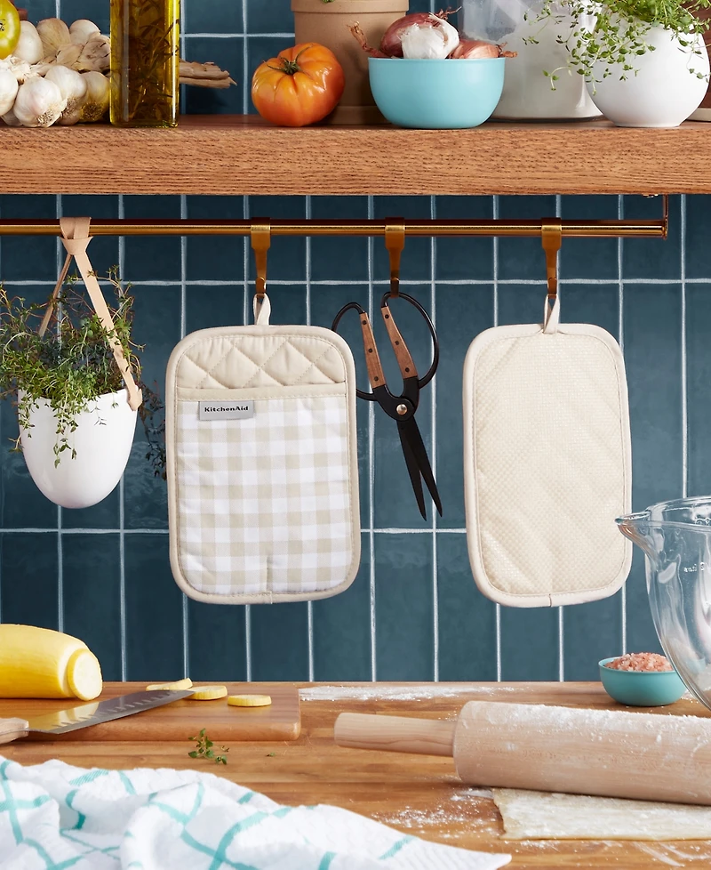 KitchenAid Gingham Pot Holder 2-Pack Set, 7" x 10"