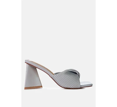 Cupid Kiss Pleated Twist Strap Sandals Women