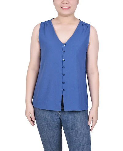 Women's Sleeveless Button-Front Blouse