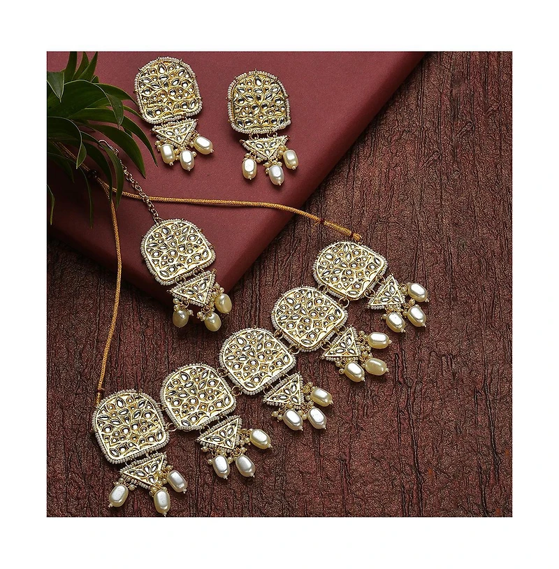 Sohi Women's Gold Cluster Stone Necklace, Earrings And Maangtika (Set Of 3)