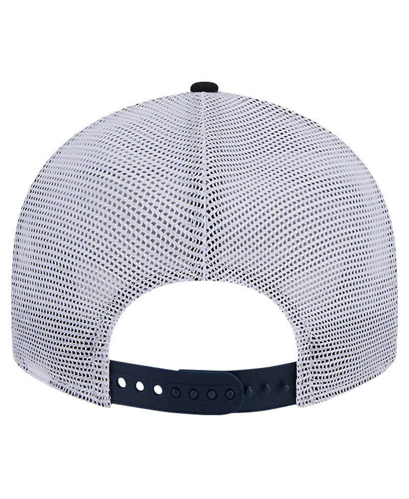 Men's New Era Navy Michigan Wolverines Throwback Circle Patch 9FIFTY Trucker Snapback Hat