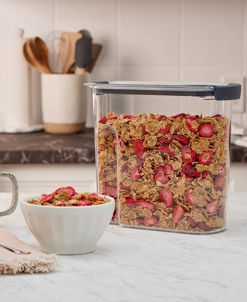 Rubbermaid Brilliance 18-Cup Pantry Cereal Keeper