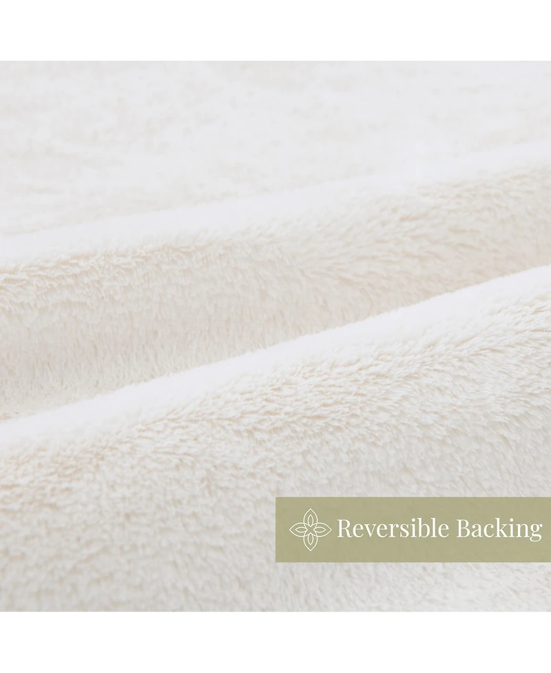 Aston and Arden Aston & Arden Cottontail Faux Fur Throw Blanket, Soft Rabbit Tail Texture, Oversized Throw, 50x70, with Premium Gift Box