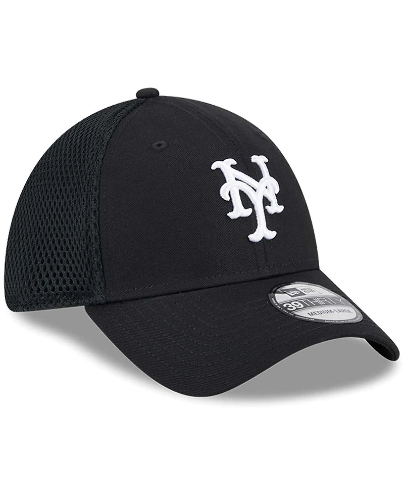 New Era Men's York Mets Evergreen Black White Neo 39Thirty Flex Hat
