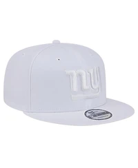 New Era Men's New York Giants Main White on White 9Fifty Snapback Hat
