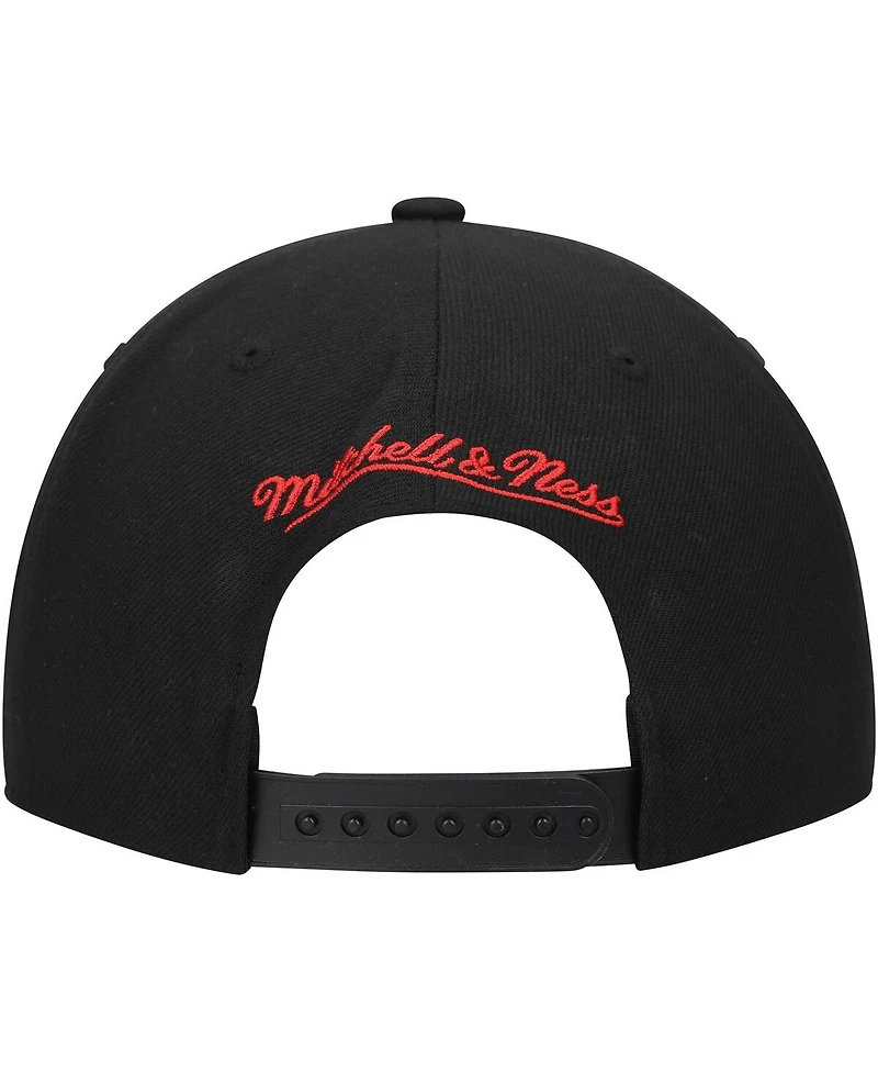 Mitchell Ness Men's Black New York Rangers Core Team Script 2.0 Snapback Hat