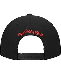 Mitchell Ness Men's Black New York Rangers Core Team Script 2.0 Snapback Hat