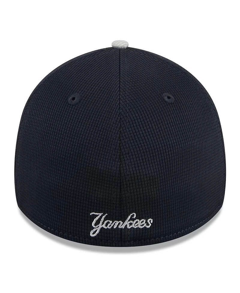 New Era Men's Navy New York Yankees 2024 Batting Practice 39THIRTY Flex Hat