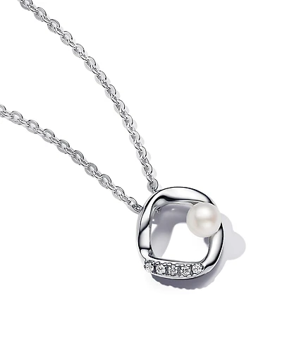 Pandora Shaped Pave Circle Treated Freshwater Cultured Pearl Collier 17.7 inch Necklace
