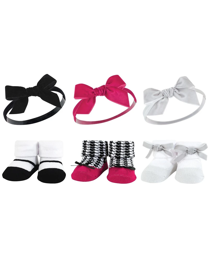 Hudson Baby Girls Coordinated Comfy Headband and Socks Giftset